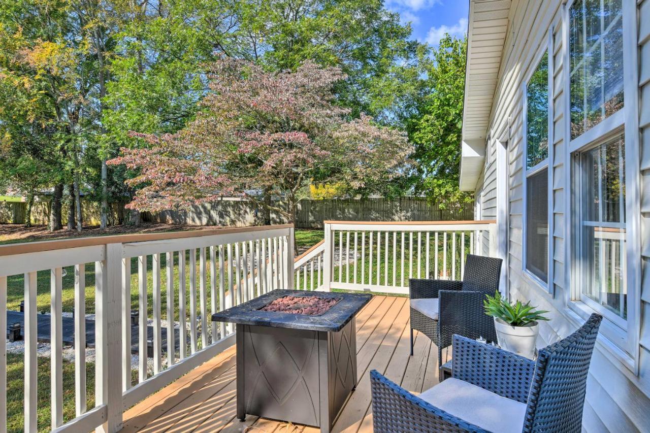 The Blackberry Place In Fire Pit *