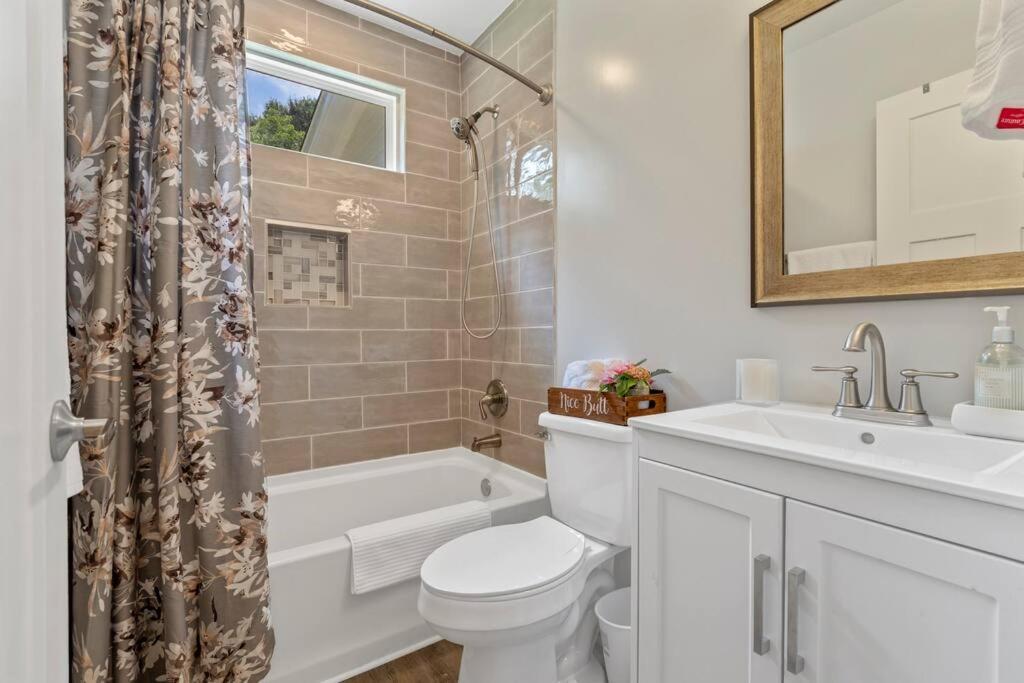 Cheerful 3 Bedroom-long Term Close To Uptown Hotel