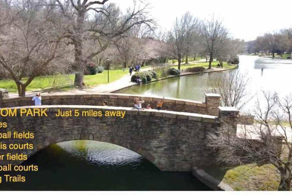 Trendy Escape ◉ California King Bed Awaits! Apartment