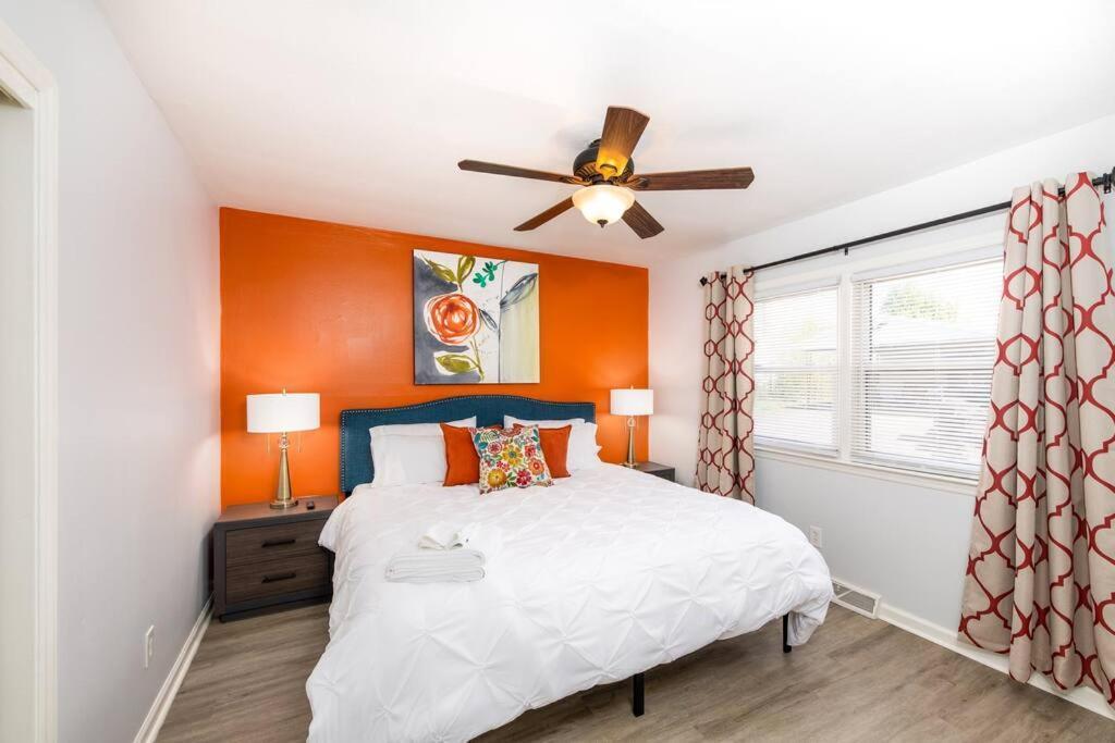 Trendy Escape ◉ California King Bed Awaits!