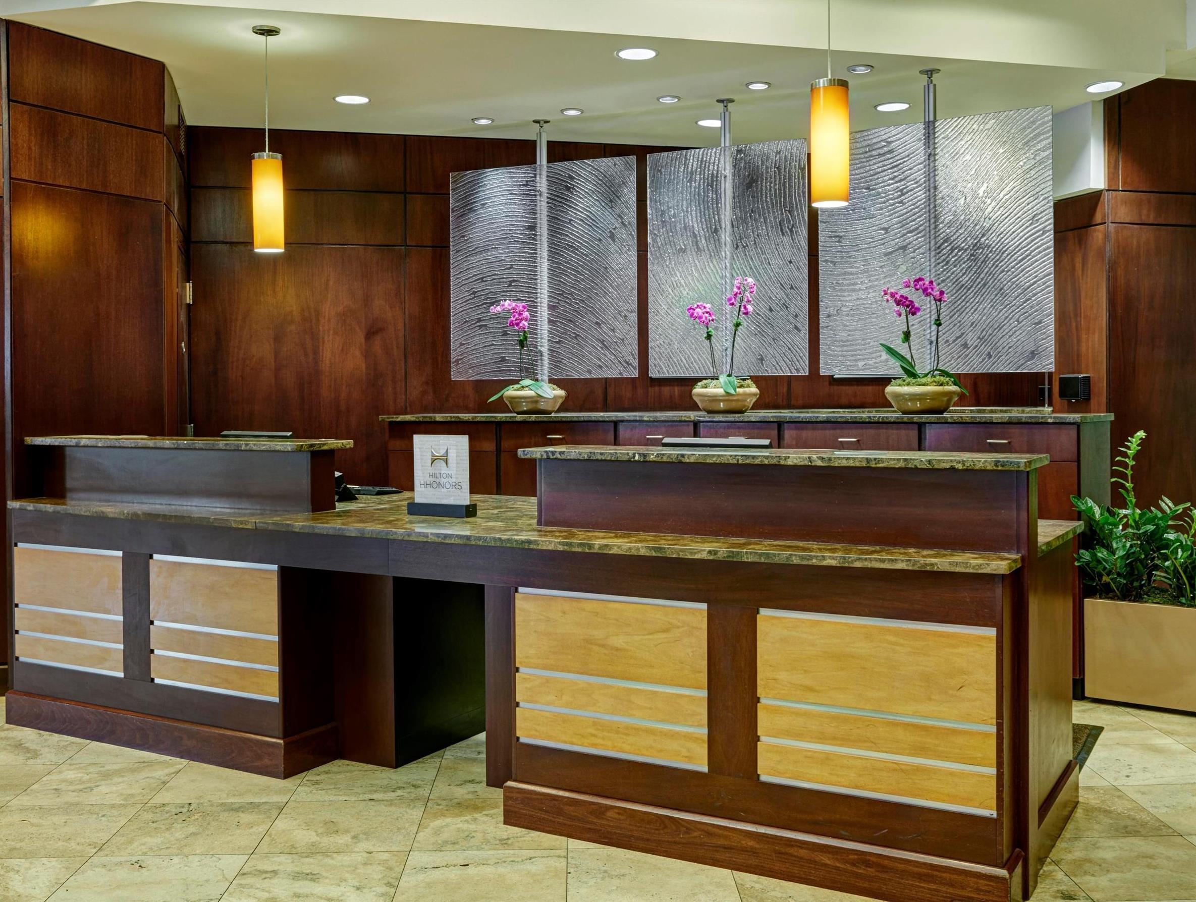 Doubletree By Hilton Uptown 3*