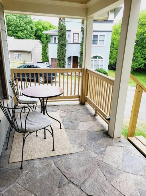 Cozy Center Cottage*walk To Center Villa