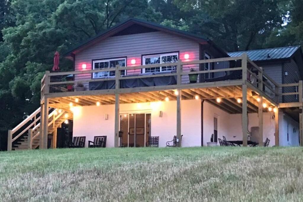 Holiday home Belmont Nc Riverfront 2-bedroom Garden *