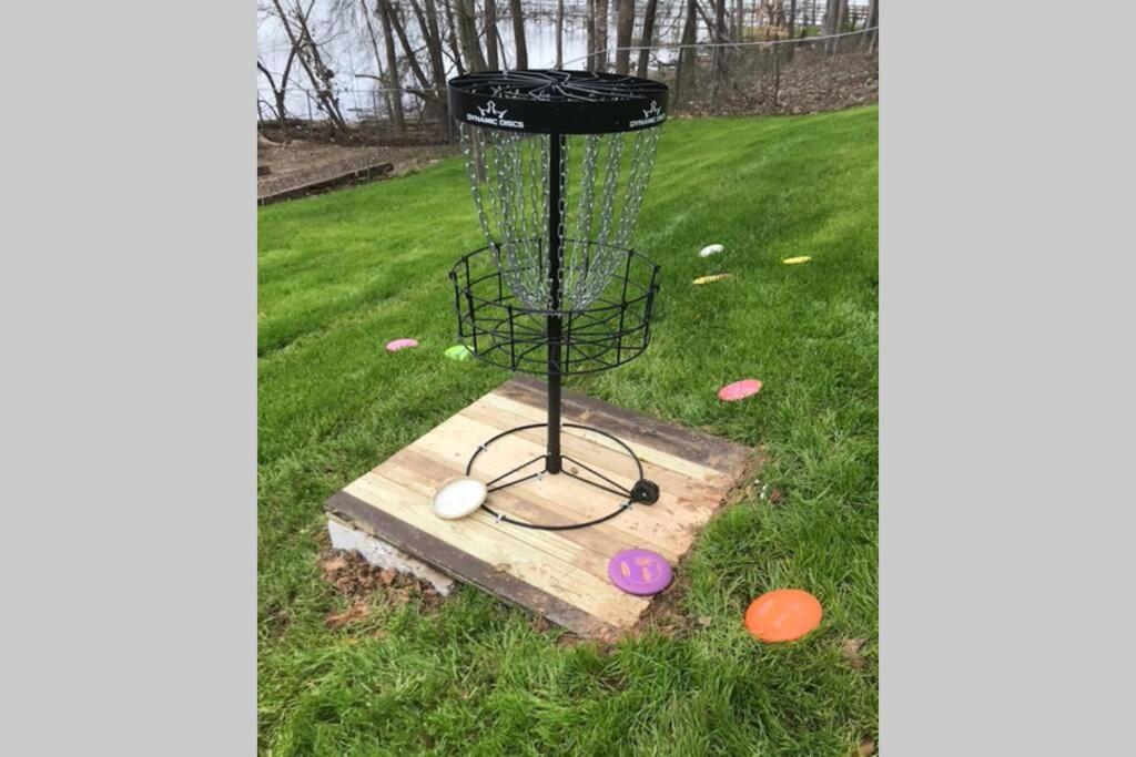 Belmont Nc Riverfront 2-bedroom Garden