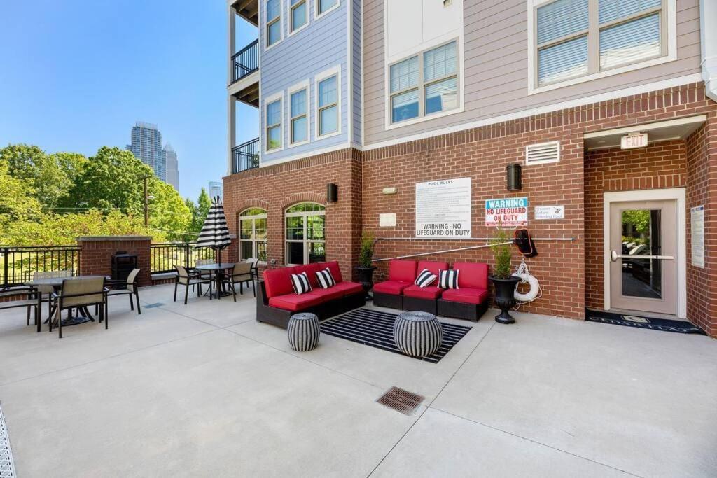 Apartment 1br Uptown, Pool, Wine, Near Convention Center_311 Charlotte