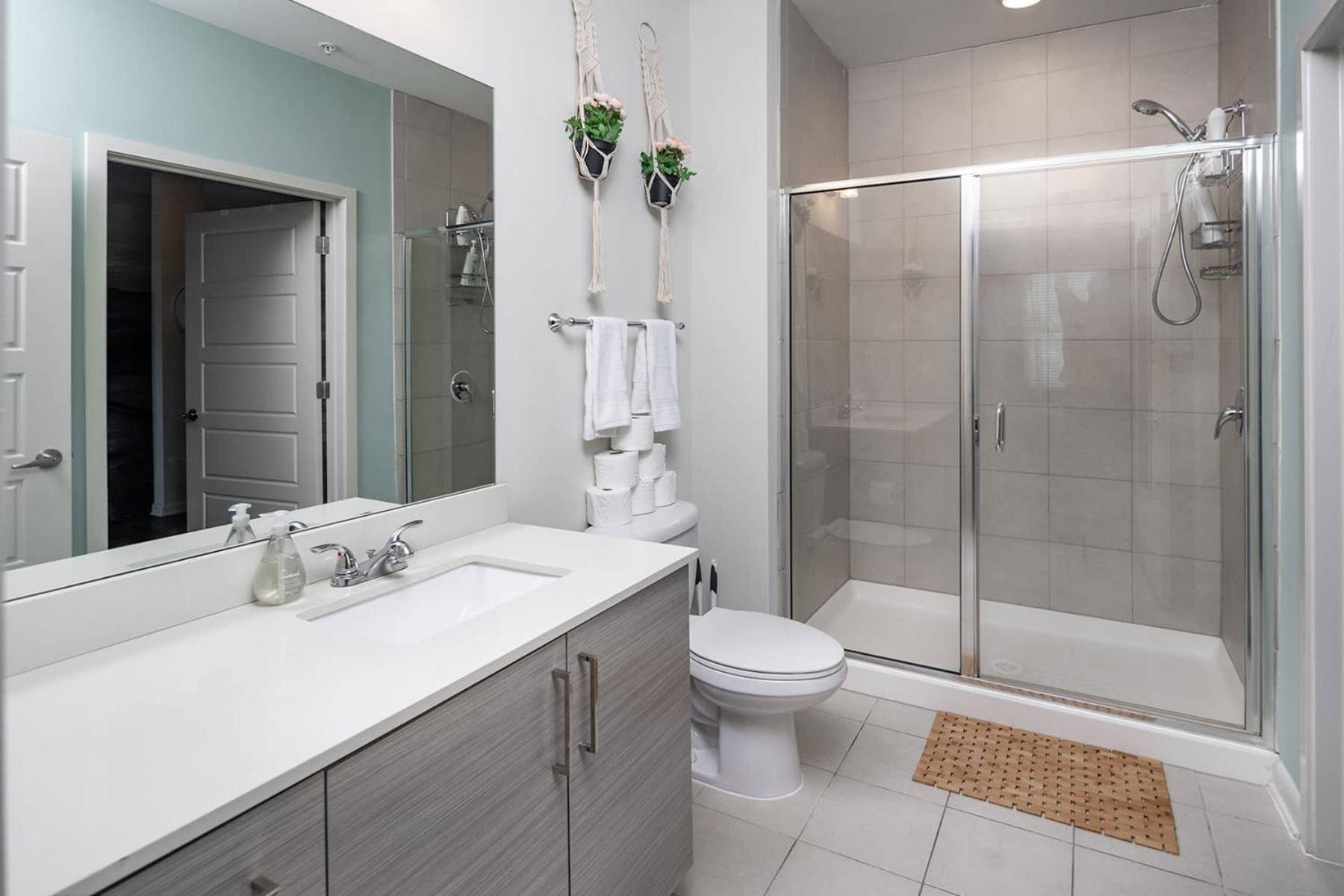 Uptown 4th Ward Luxury Year-round Pool