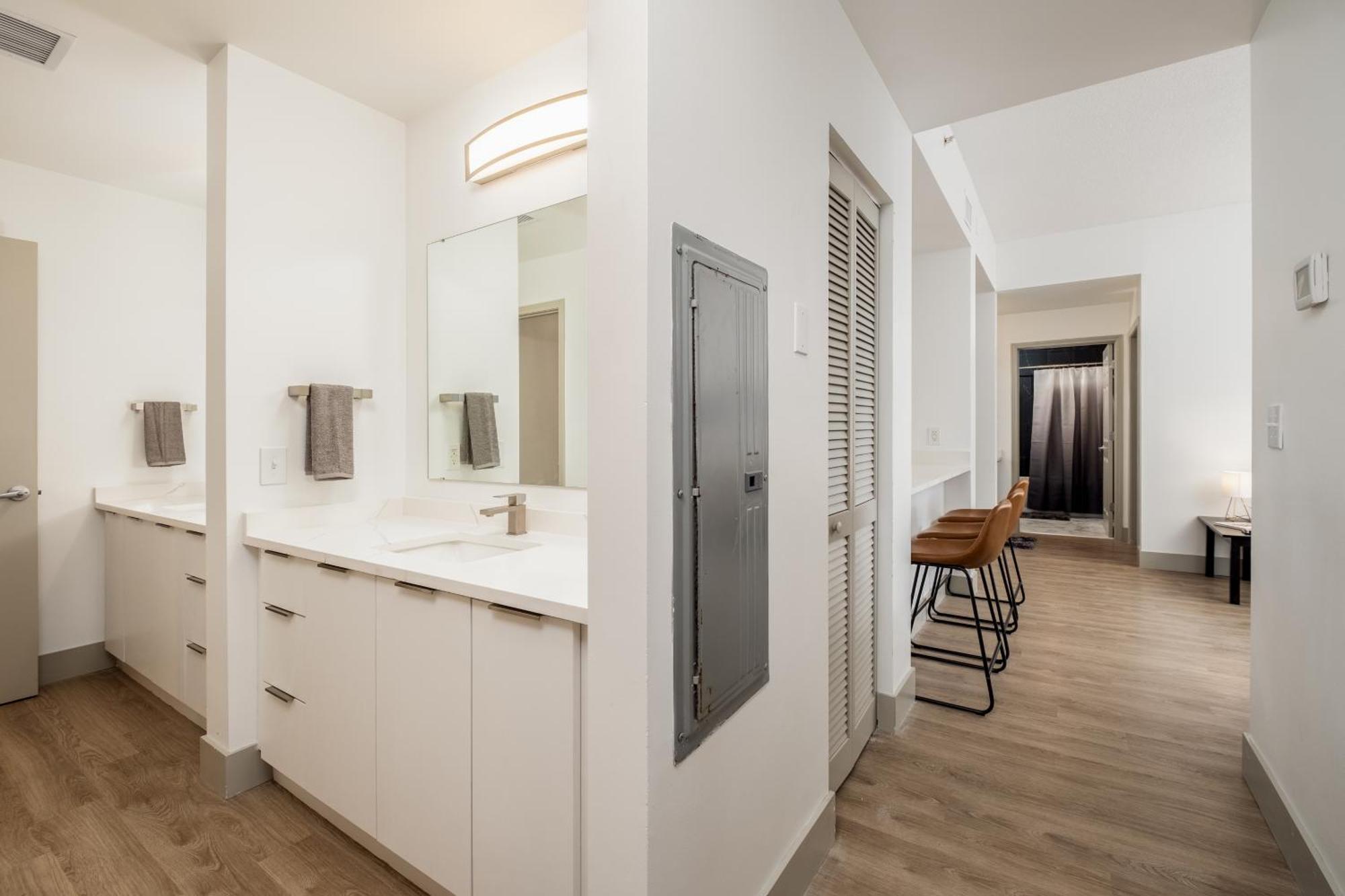 Cityscape Flat- 3br Luxury In Uptown Charlotte