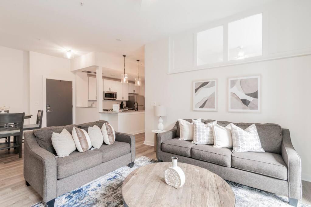 Apartment Charming Cozy With Wi-fi & Free Parking *