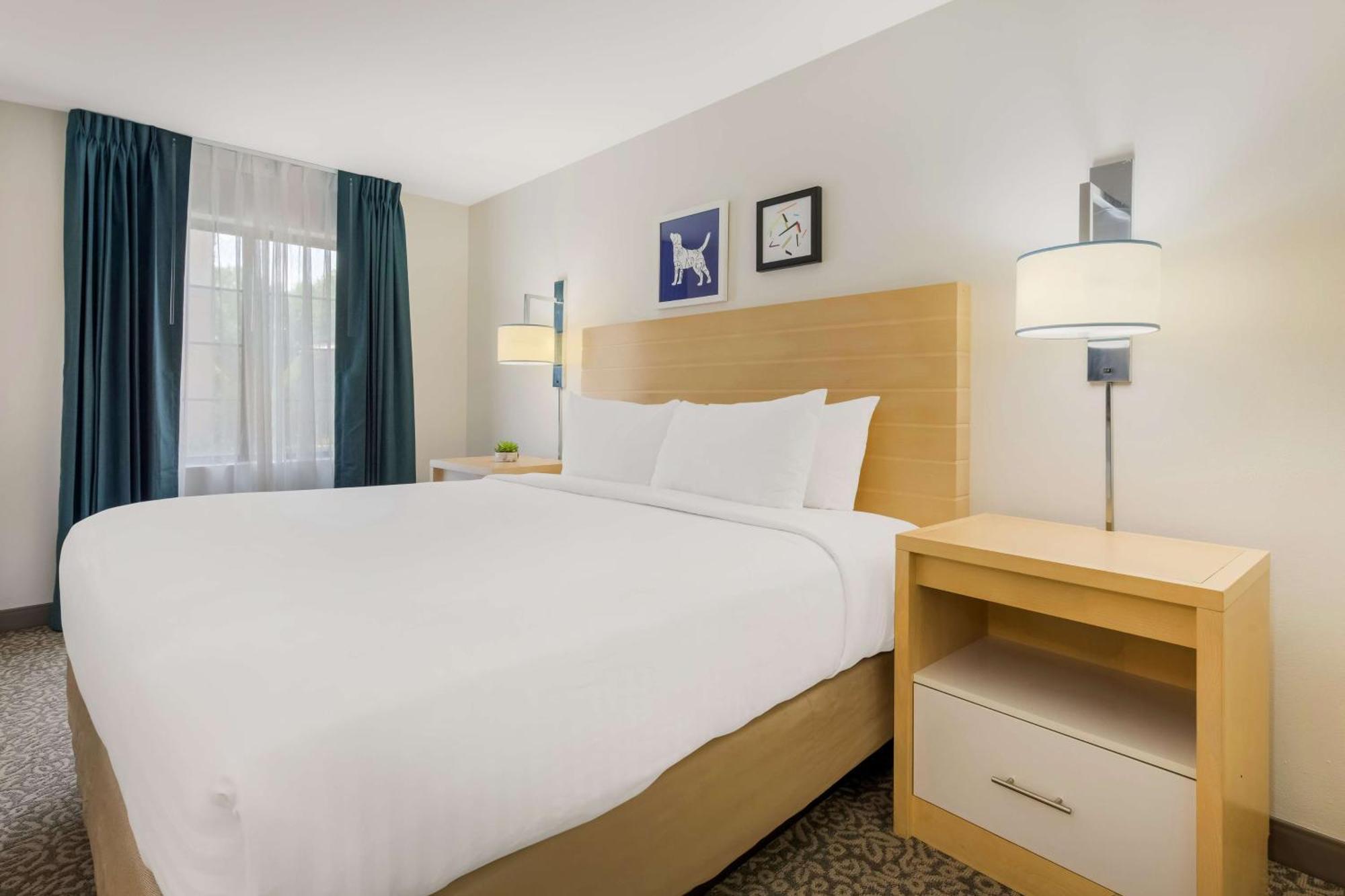 Hotel Sonesta Es Arrowood 3*