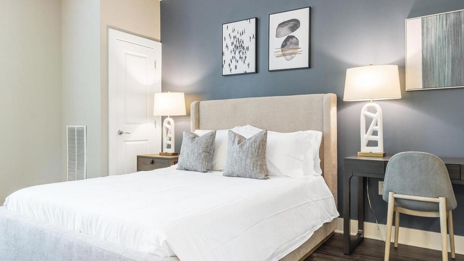 Landing Modern With Amazing Amenities Apartment *