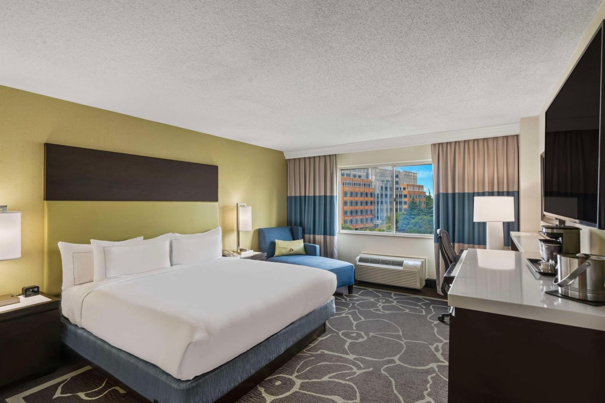 Doubletree By Hilton Uptown Hotel Charlotte