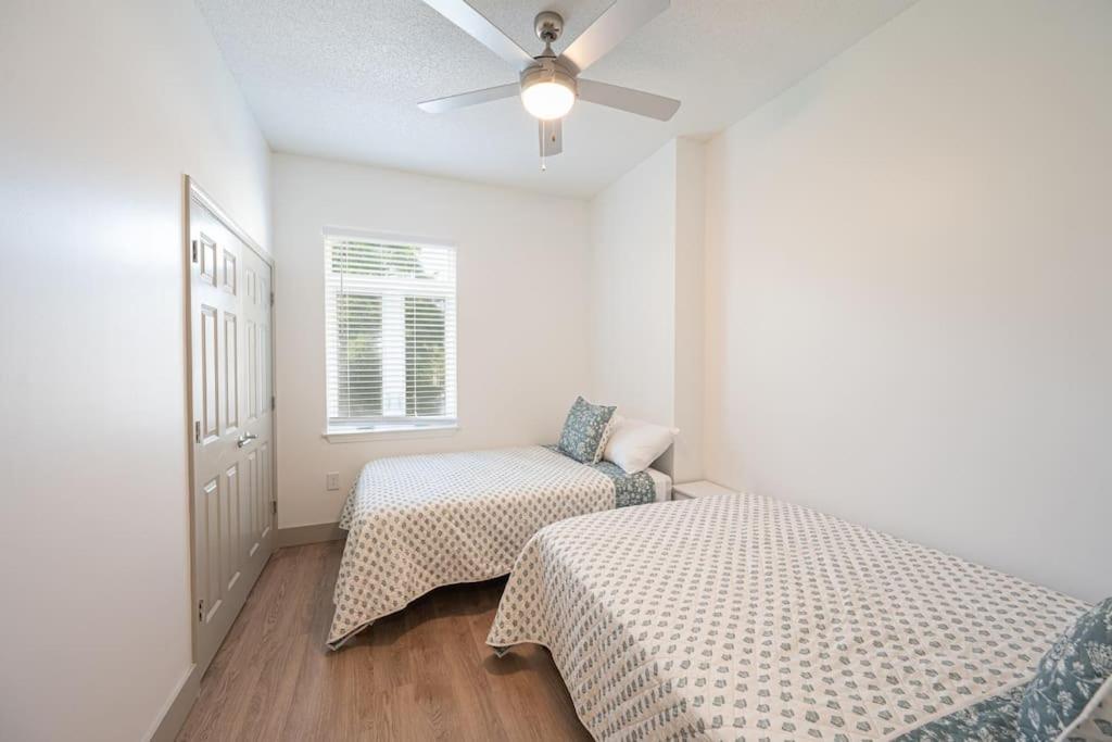 Apartment Regal Living