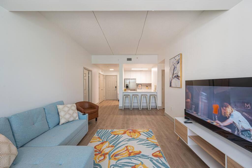 Queen Classic Apartment Charlotte
