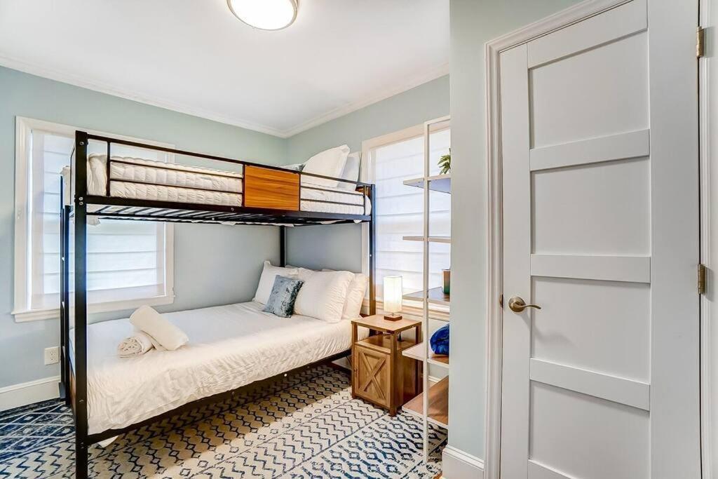 Poolside With Fire Pit Fun And King