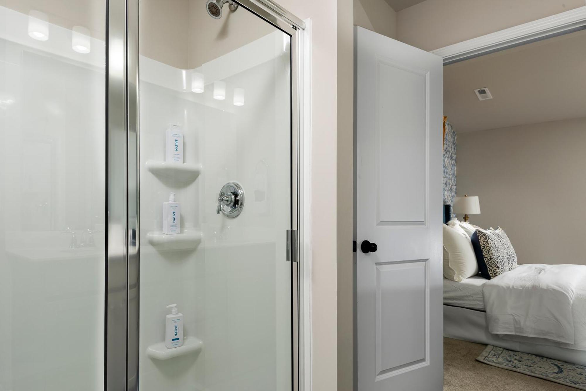 Holiday home Spacious 4bd Retreat - Location - Backyard *