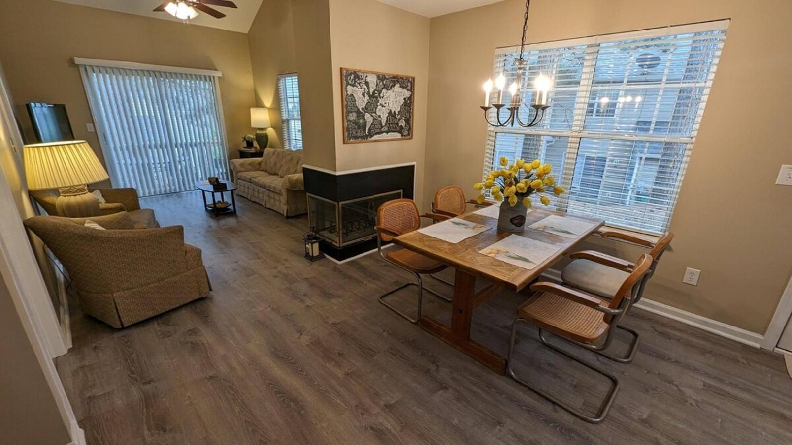 Holiday home Away From Charlotte