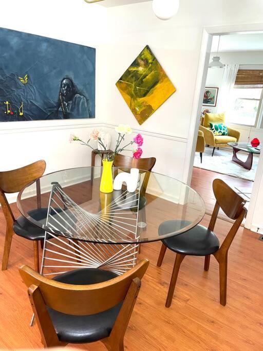 Holiday home Trendy Bohemian Bungalow, Close To Uptown, Plaza & Noda Charlotte