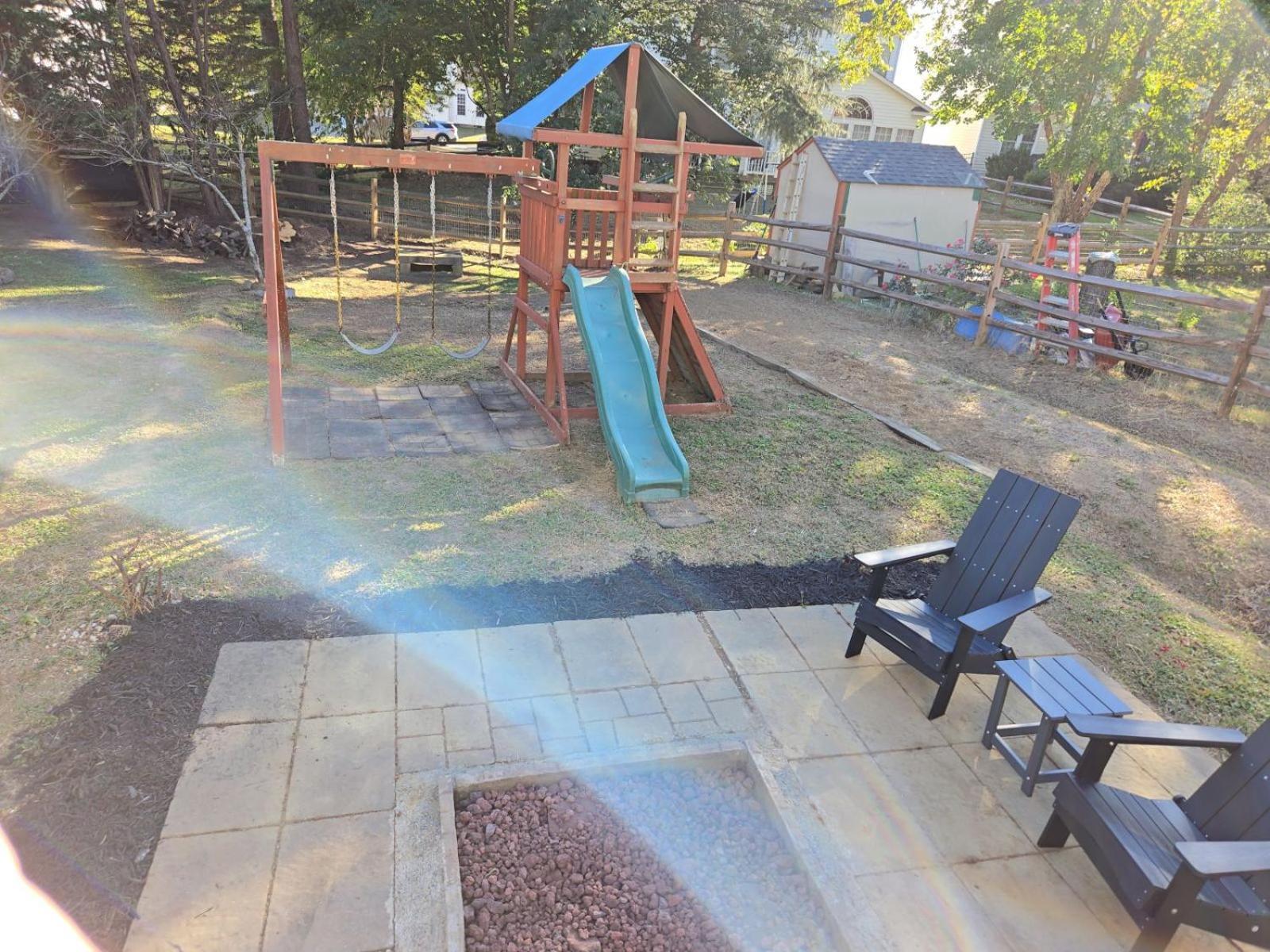 Charming Entire 3 Bedrooms House With Ac And Wifi Holiday home *