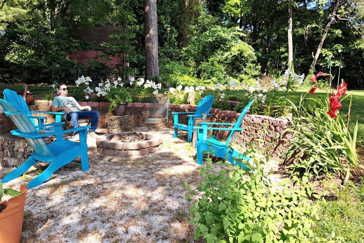 Quiet And Smoke Free Private *