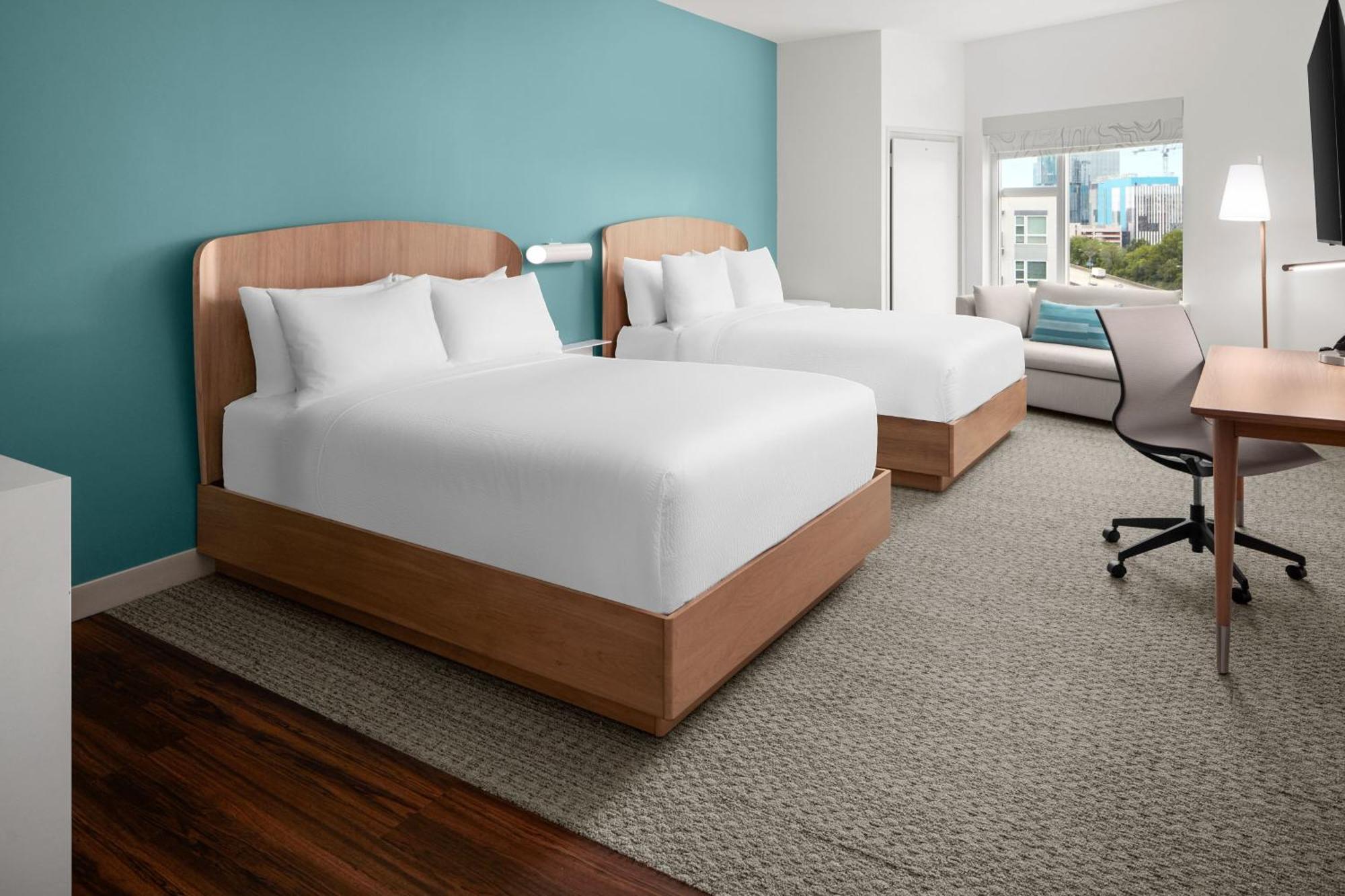 Hotel Element Uptown 3*
