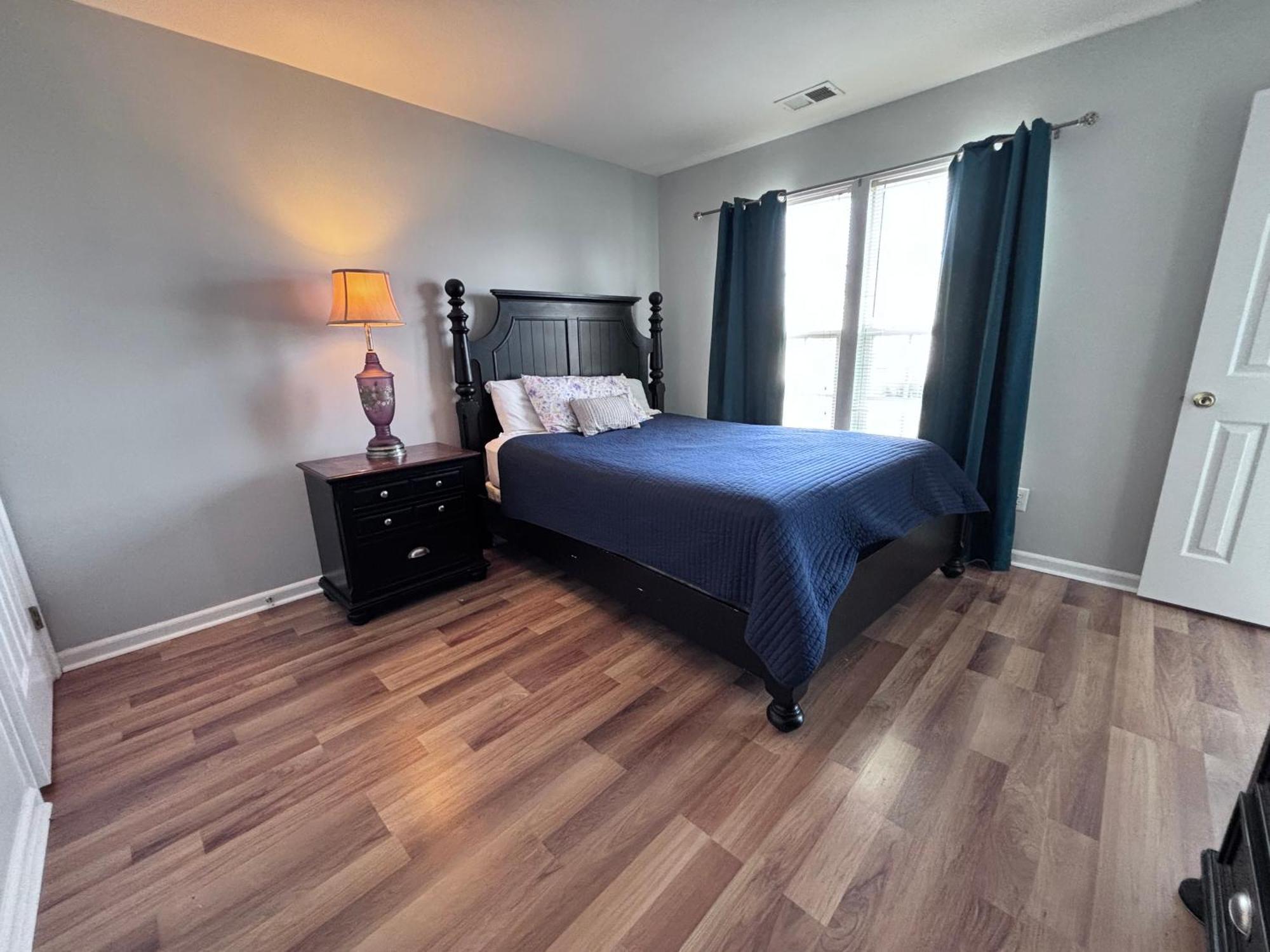 Villa Amazing 4 Bdrm W Garage In
