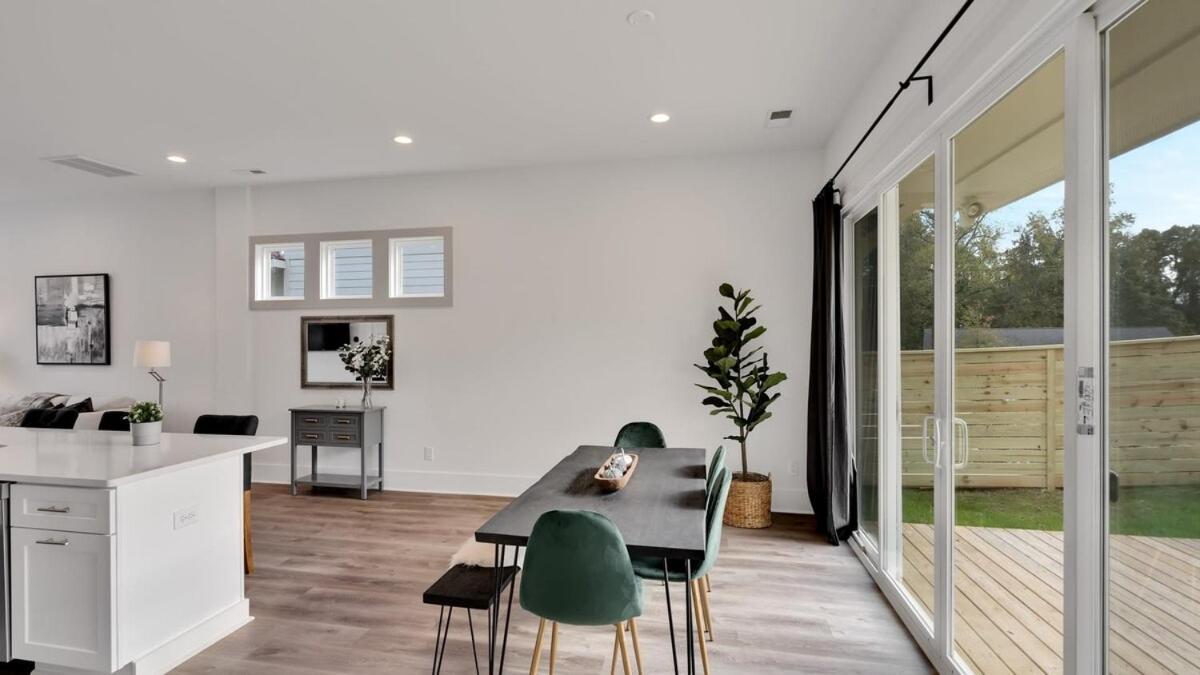 Stylish Two Story Close To South End And Uptown Holiday home Charlotte