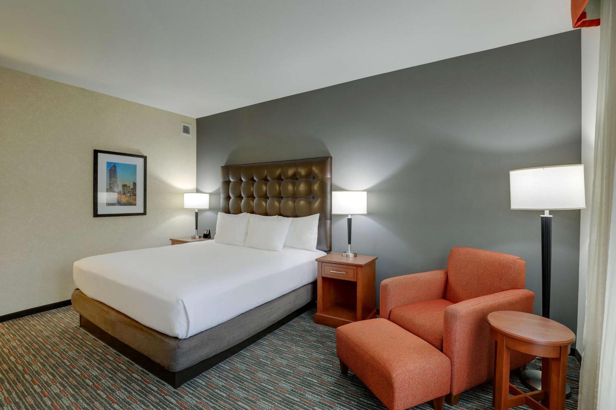 Hotel Drury & Arrowood 4*