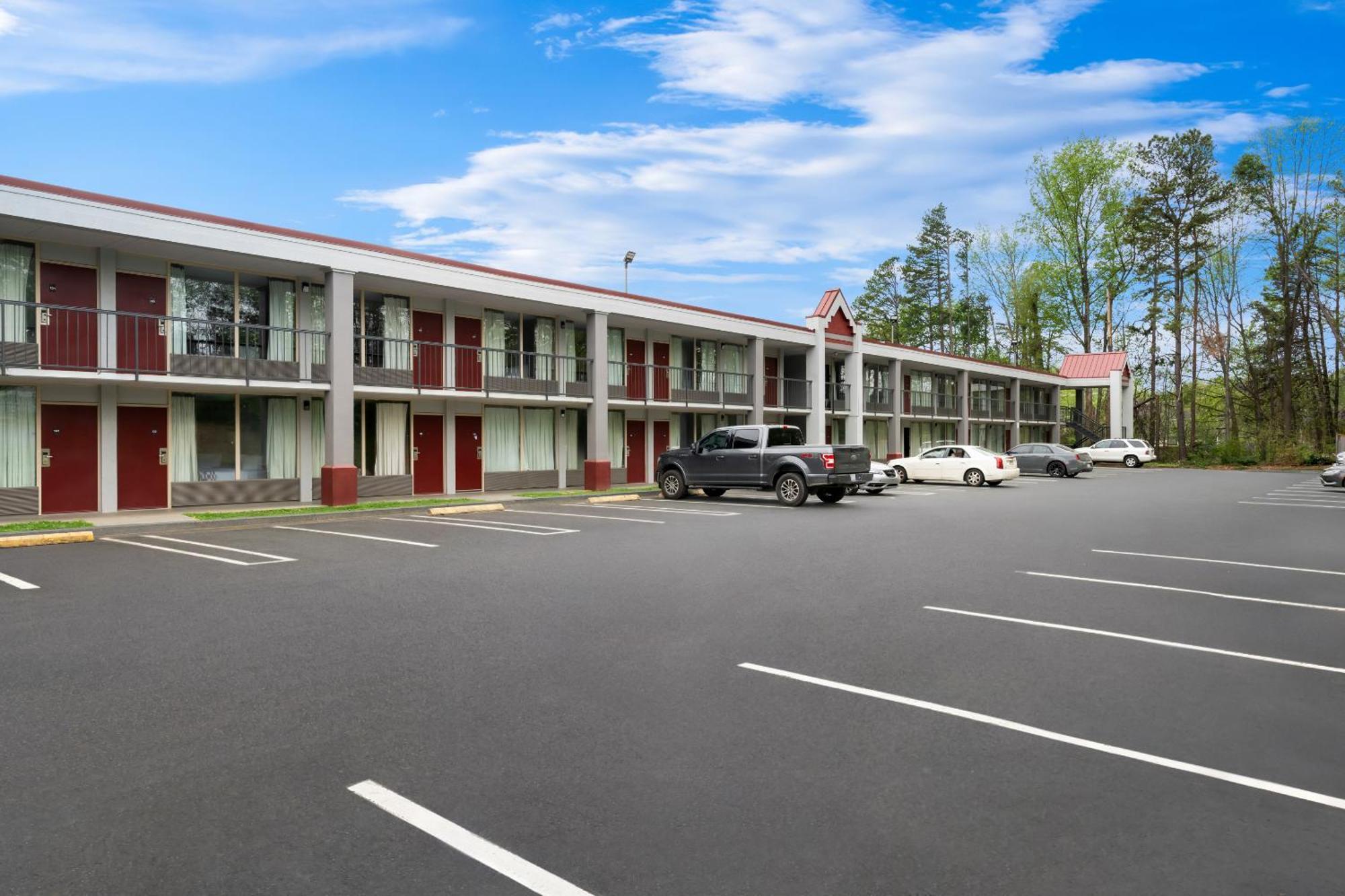 Motel Red Roof - Airport Charlotte