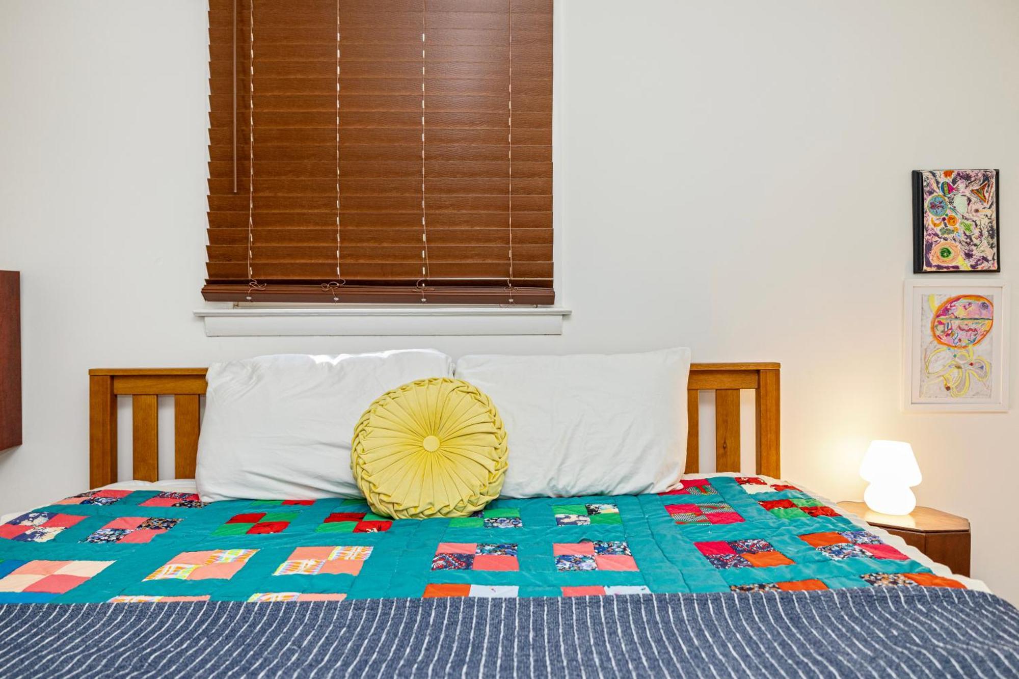 Trendy Bohemian Bungalow, Close To Uptown, Plaza & Noda Charlotte