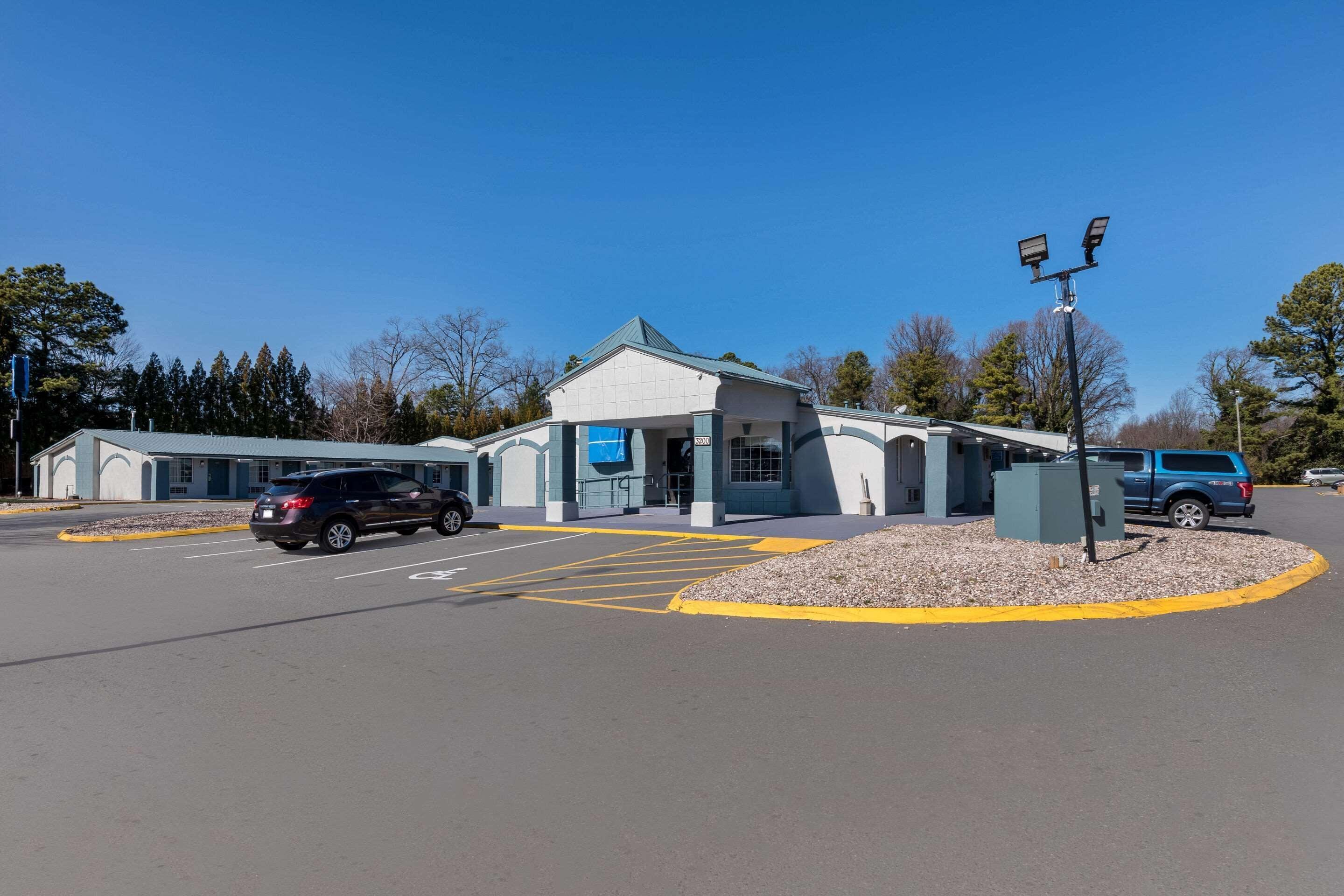 Rodeway Airport Area 4*