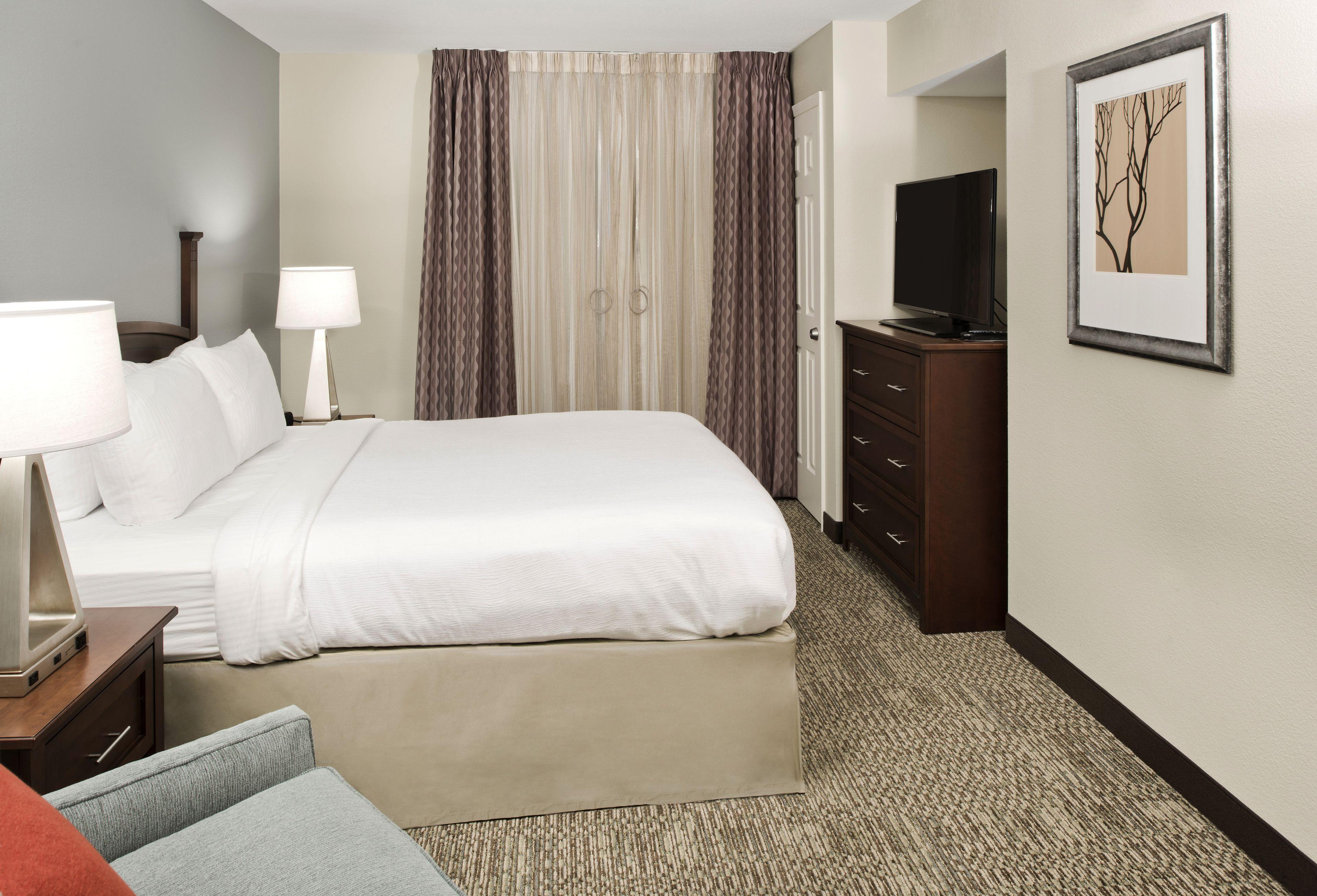 Staybridge - Ballantyne By Ihg Hotel Charlotte