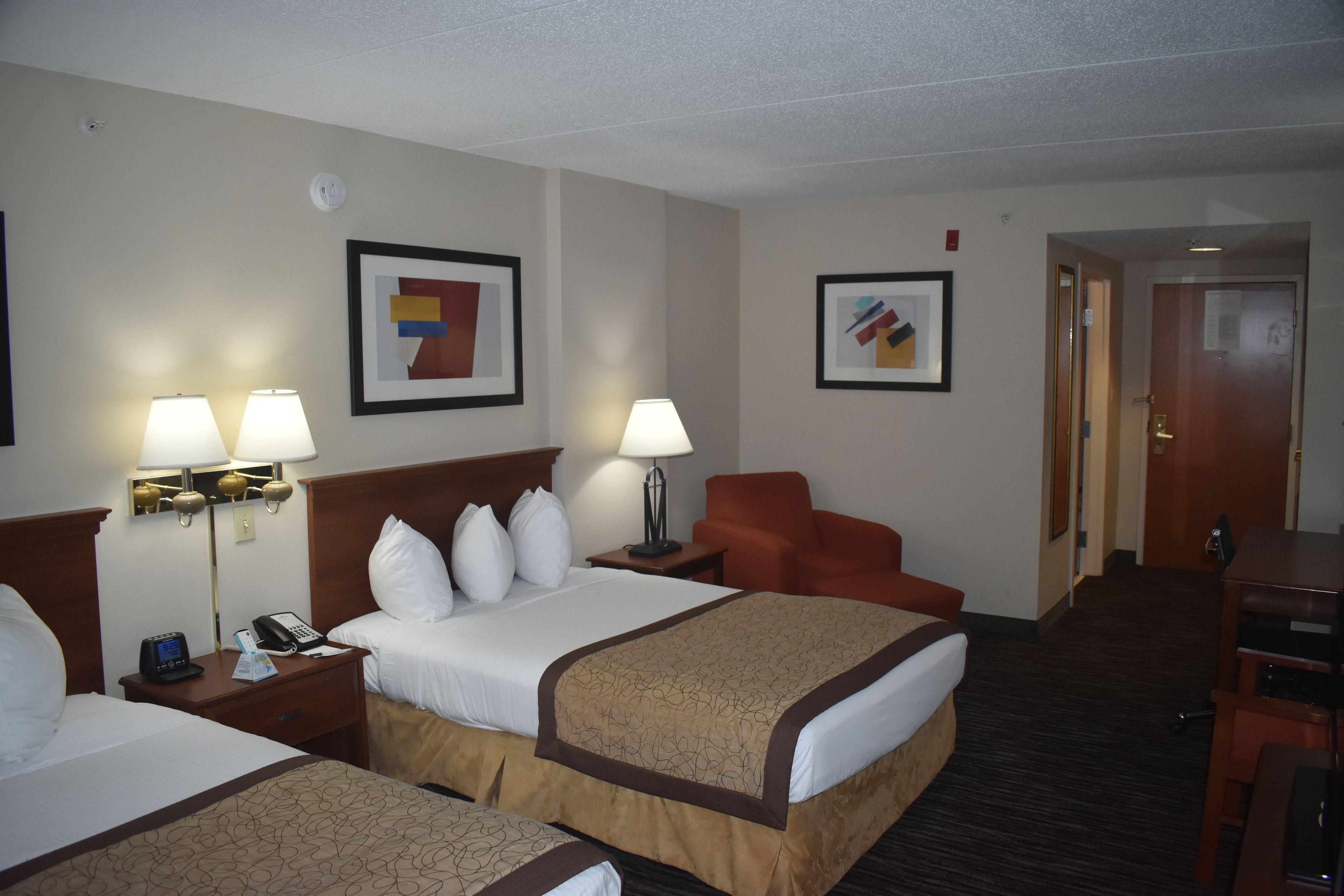 Hotel Wingate By Wyndham Airport