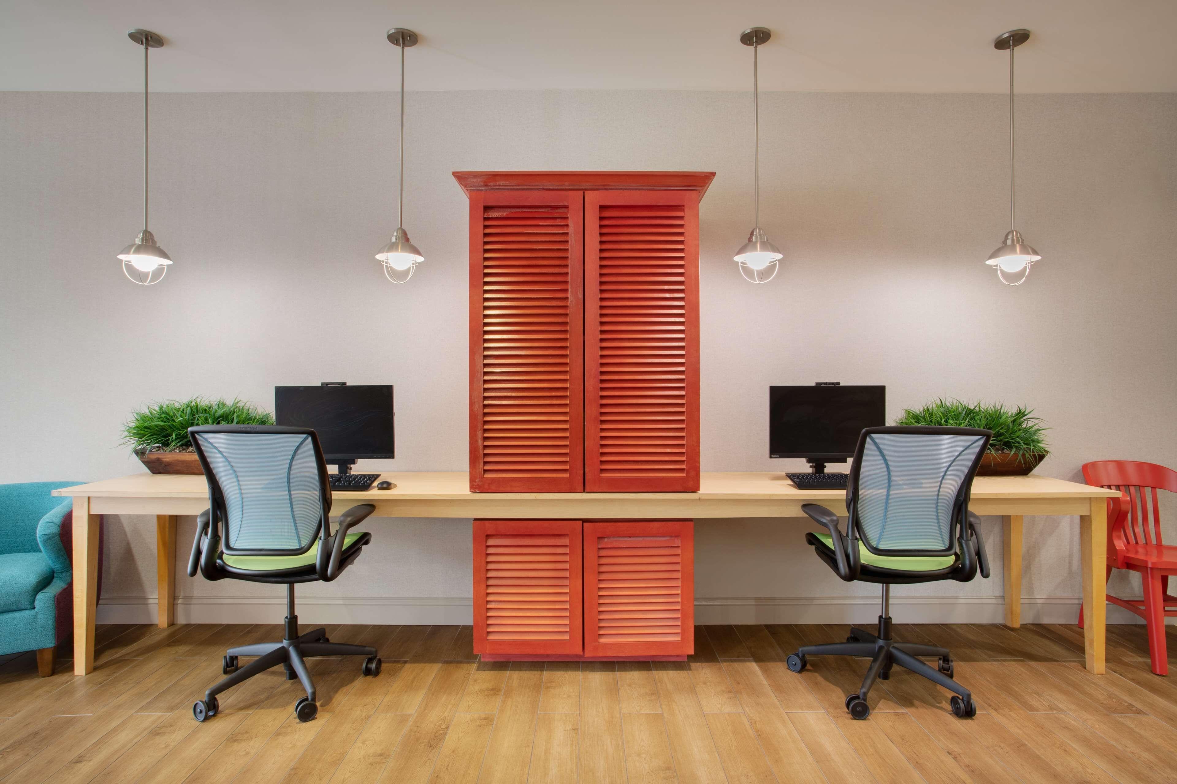 Home2 I-77 South Hotel