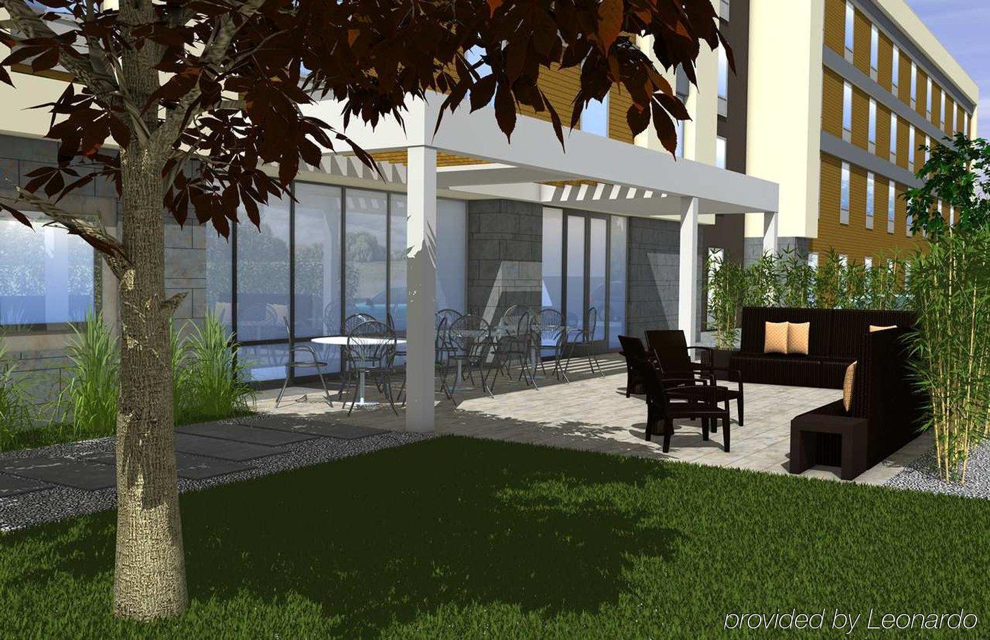 Home2 I-77 South Hotel 3*