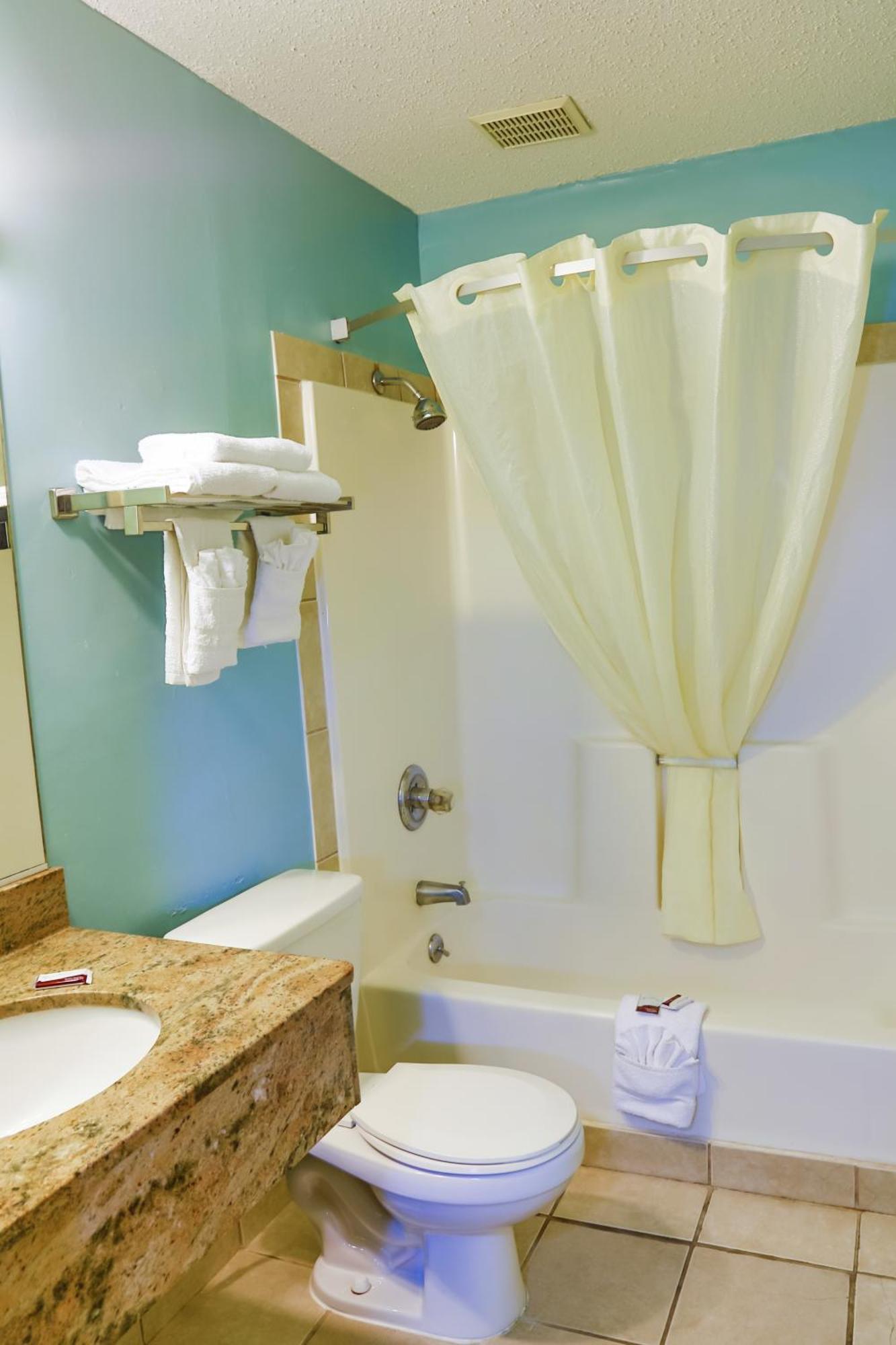 Motel Super 8 By Wyndham 2*