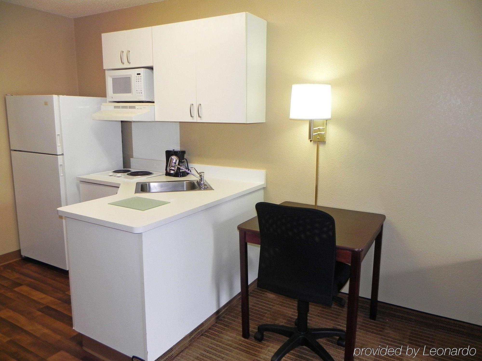 Extended America Select - - Tyvola Rd Hotel