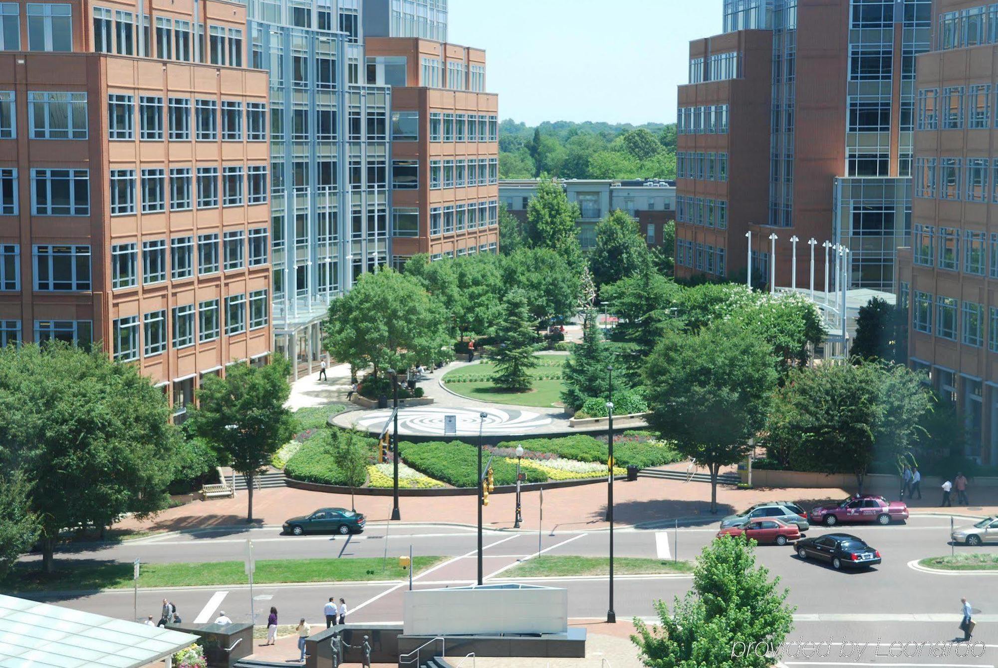 Hotel Doubletree By Hilton Uptown Charlotte