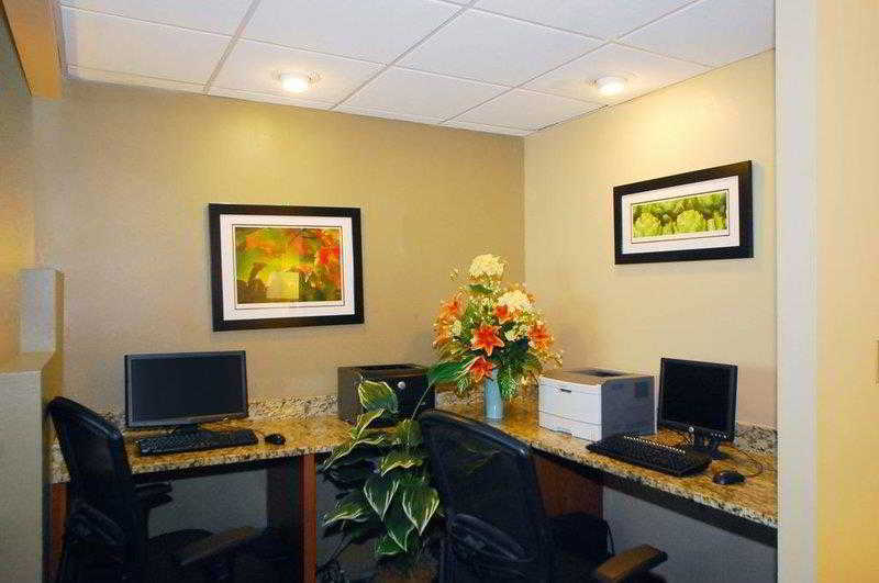 Express By Marriott South End Hotel