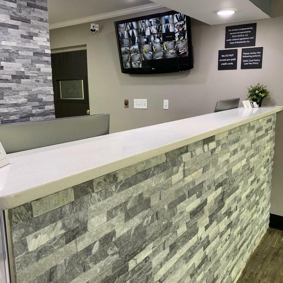 Super 8 By Wyndham Motel Charlotte