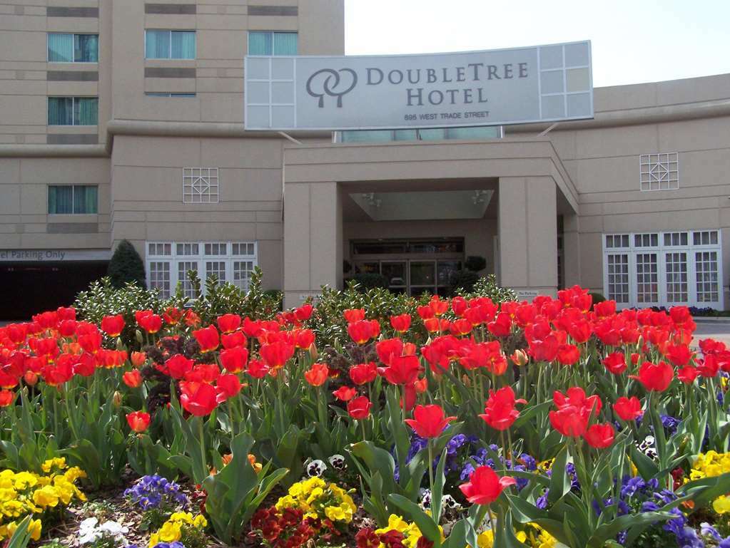 Doubletree By Hilton Uptown Hotel 3*