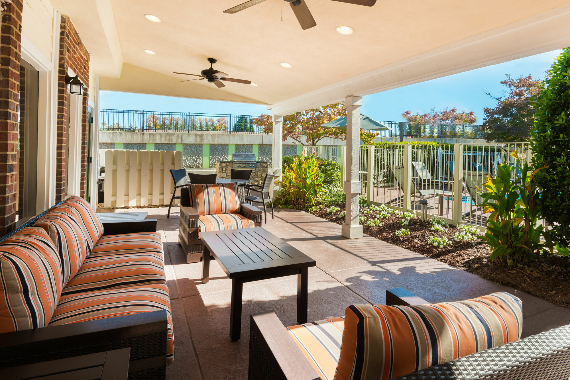 Vivo Living 3* Charlotte