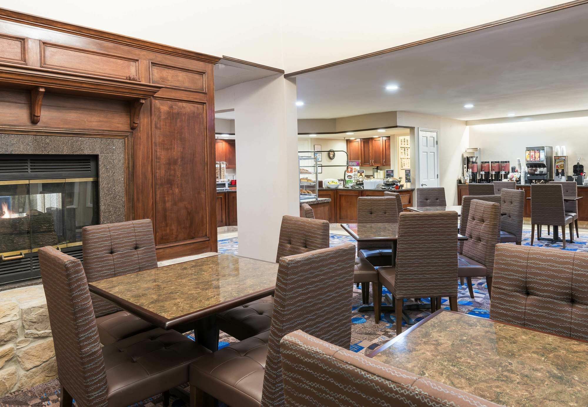 Vivo Living Hotel Charlotte