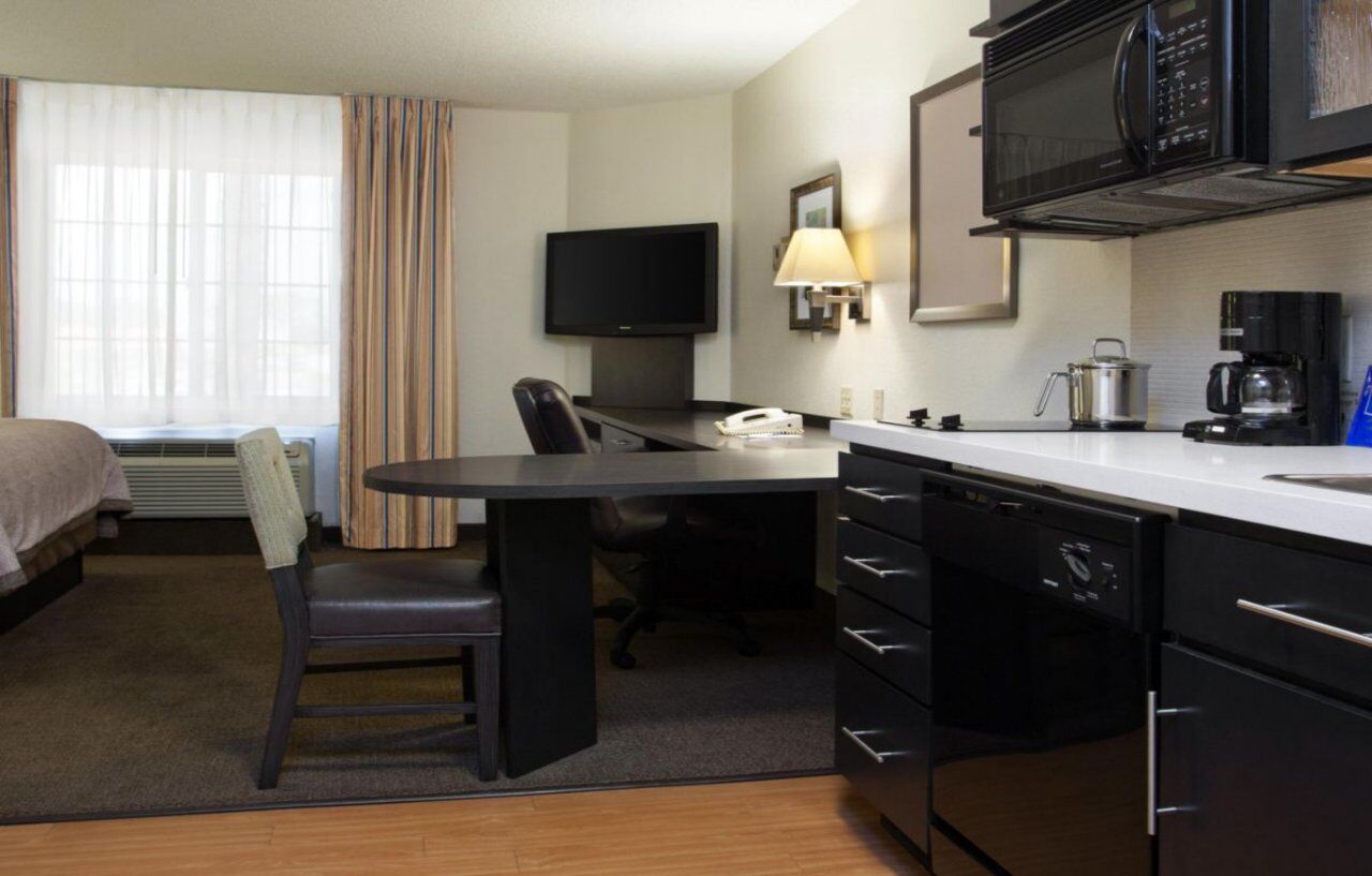 Sonesta Simply Hotel