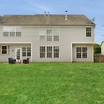 Spectacular 5Br-Family Home With Pool & Amenities