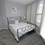 2Br Condo Uptown Charlotte Park View With Free Parking