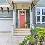 Modern Charlotte Home ~ 4 Mi To Downtown!