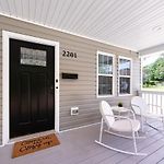 Brandnew Spacious 4 Bedroom House Minutes To Uptown Charlotte