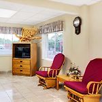 Super 8 By Wyndham Charlotte Downtown Area