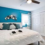 2Br 1Ba Duplex House King Beds Great For Small Groups Close To All Uptown Charlotte Attractions