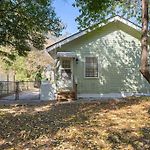 Historic Cherry Bungalow House - Midtown Uptown
